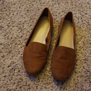Rust color flats / loafers